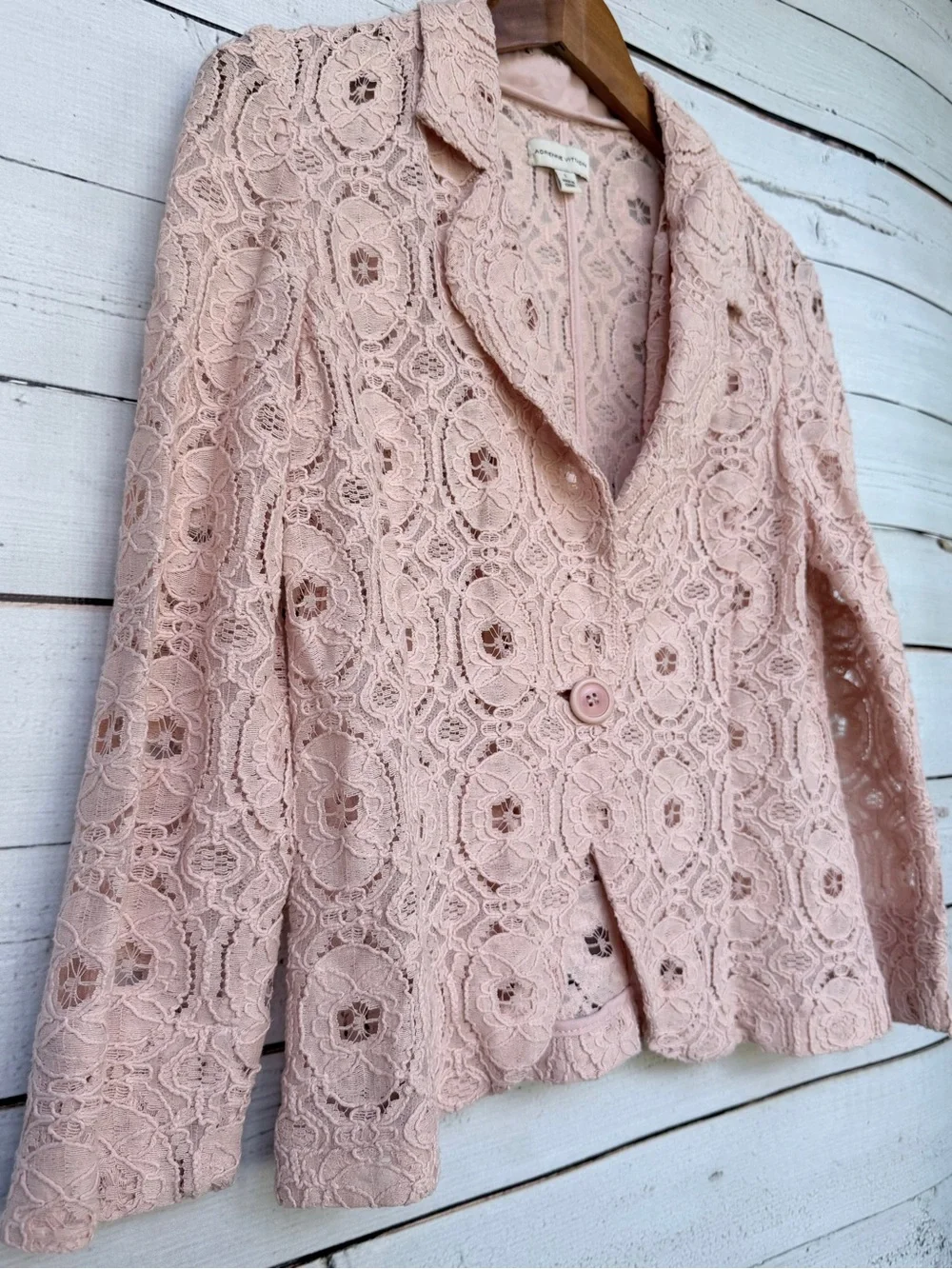Adrienne Vittadini Intricate Medallion Lace Single Button Blazer - Large